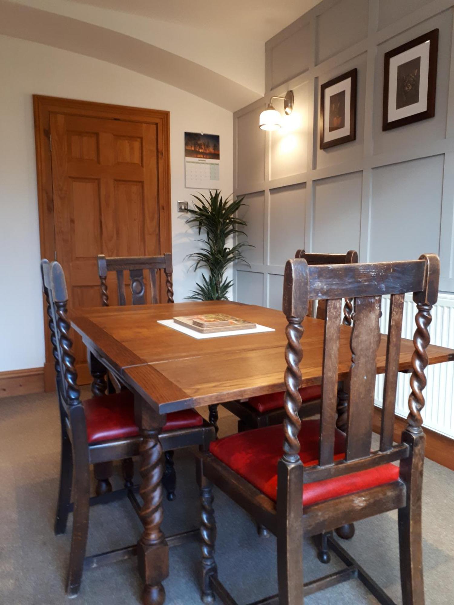 The Old Convent Holiday Apartments Fort Augustus Extérieur photo