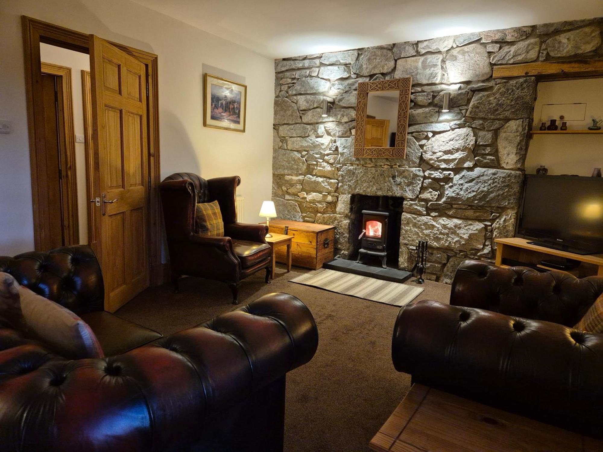 The Old Convent Holiday Apartments Fort Augustus Extérieur photo