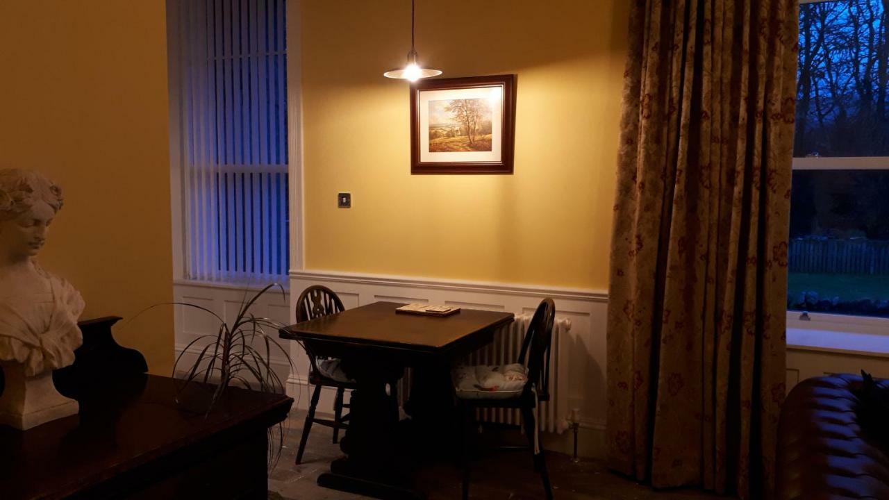 The Old Convent Holiday Apartments Fort Augustus Extérieur photo